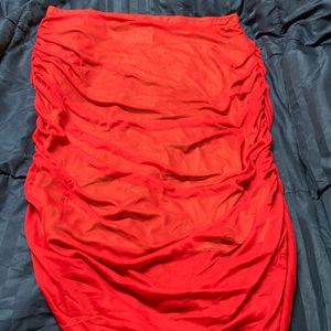 Strapless red Fitted dress